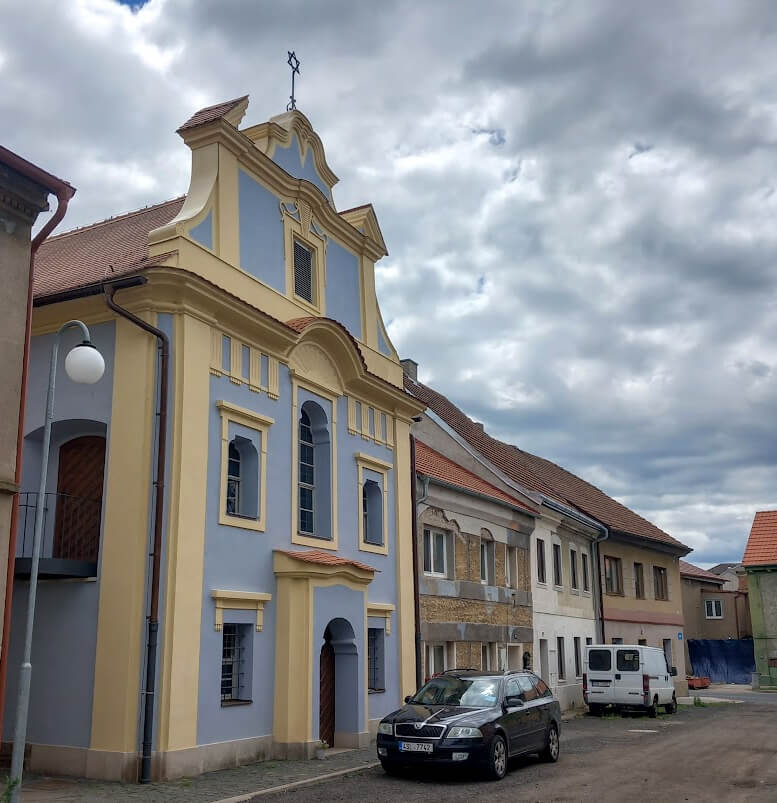 Exterior of Budyně nad Ohří Synagogue